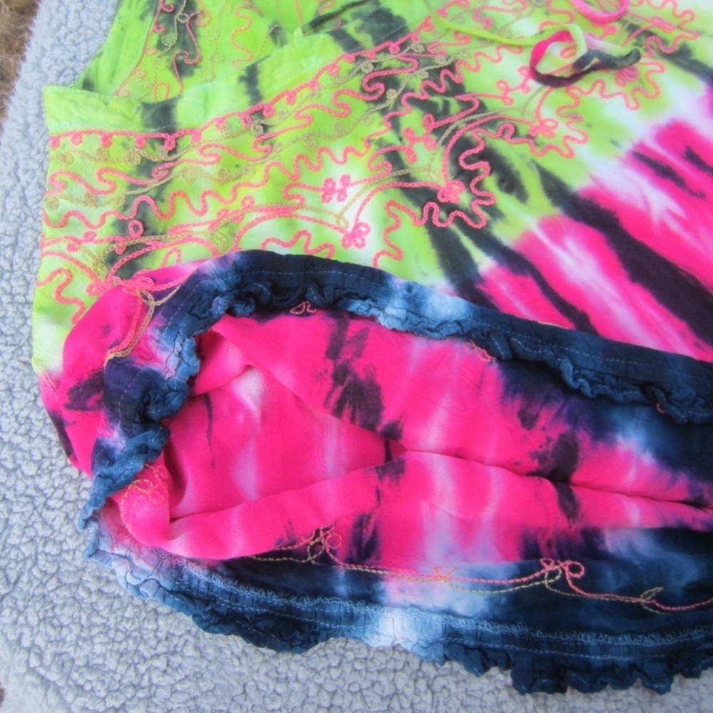Women's Poncho Top, size XL-XXL?? Pullover Tie Dye Summer comfort Multi color‎ - Picture 6 of 15